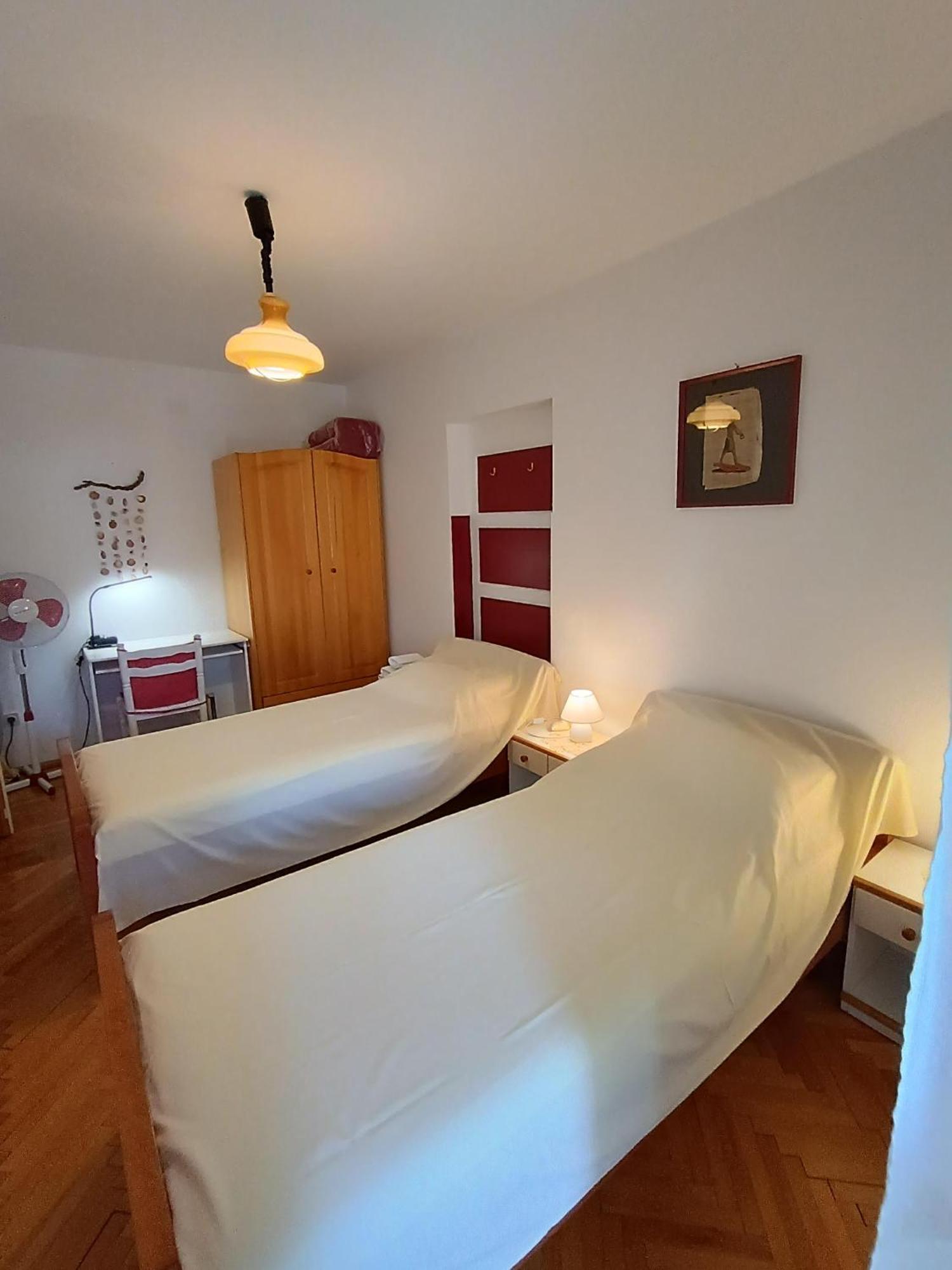 Levak Apartments - Apt. 1 Пиешчана Увала Екстериор снимка