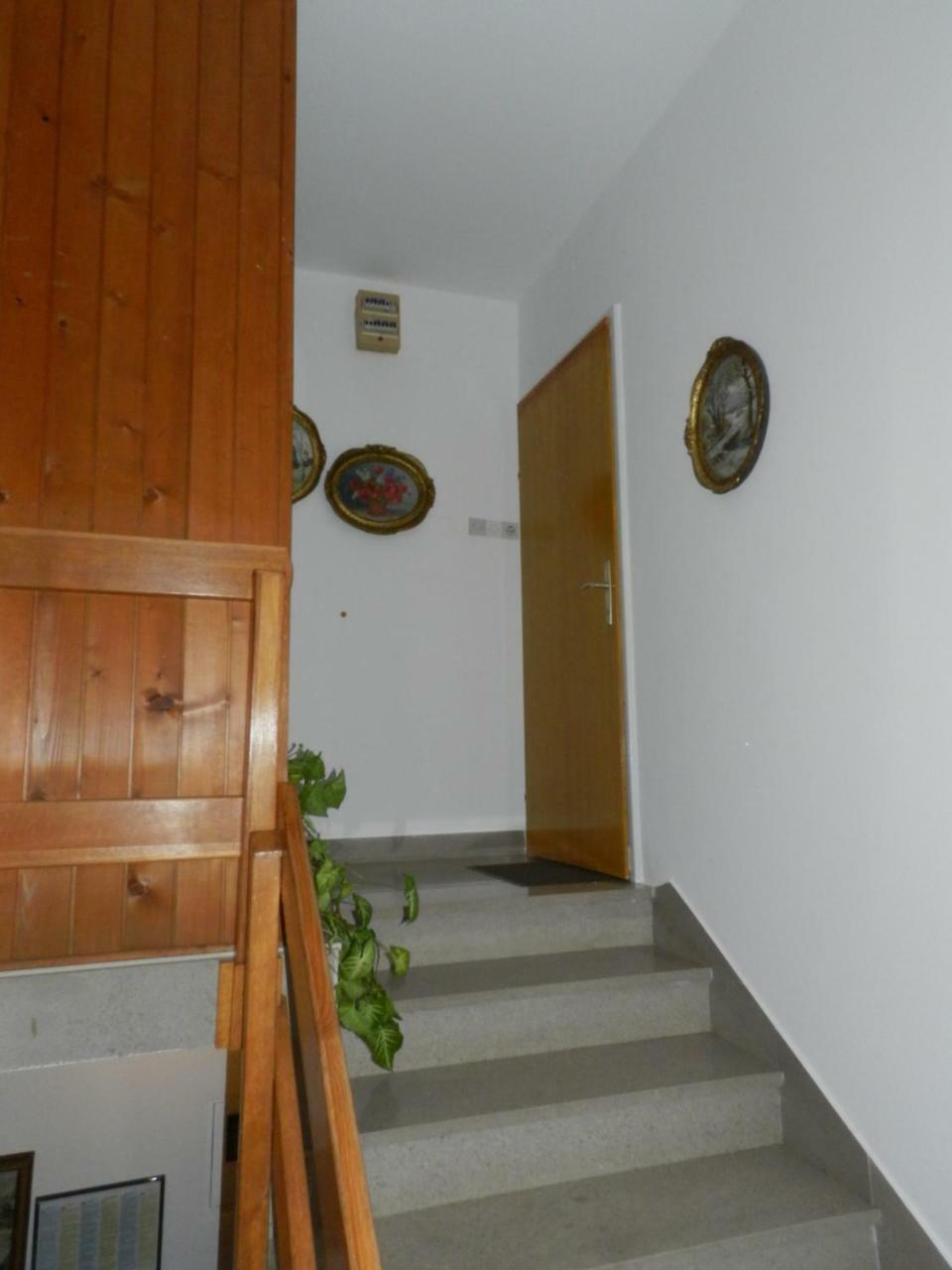 Levak Apartments - Apt. 1 Пиешчана Увала Екстериор снимка